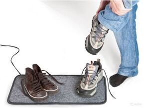 Vlažne cipele kao uzrok razvoja gljivice na noktima